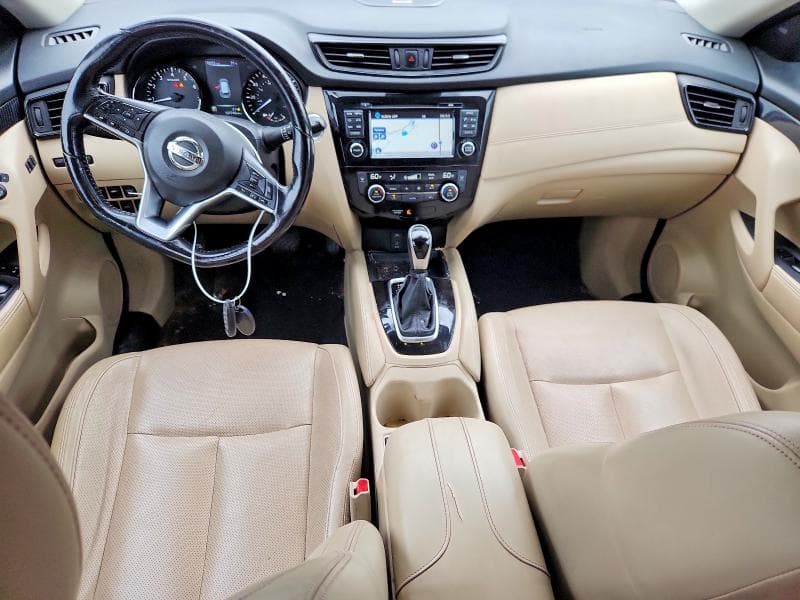 2017 NISSAN ROGUE SL 8