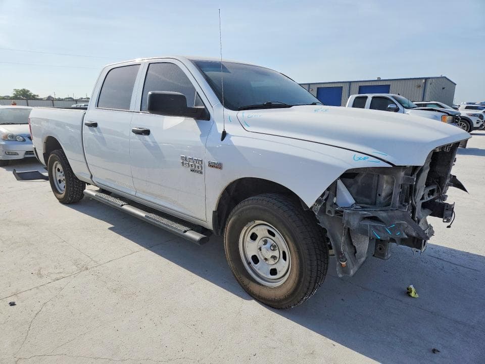 2022 RAM 1500 CLASSIC TRADESMAN 4