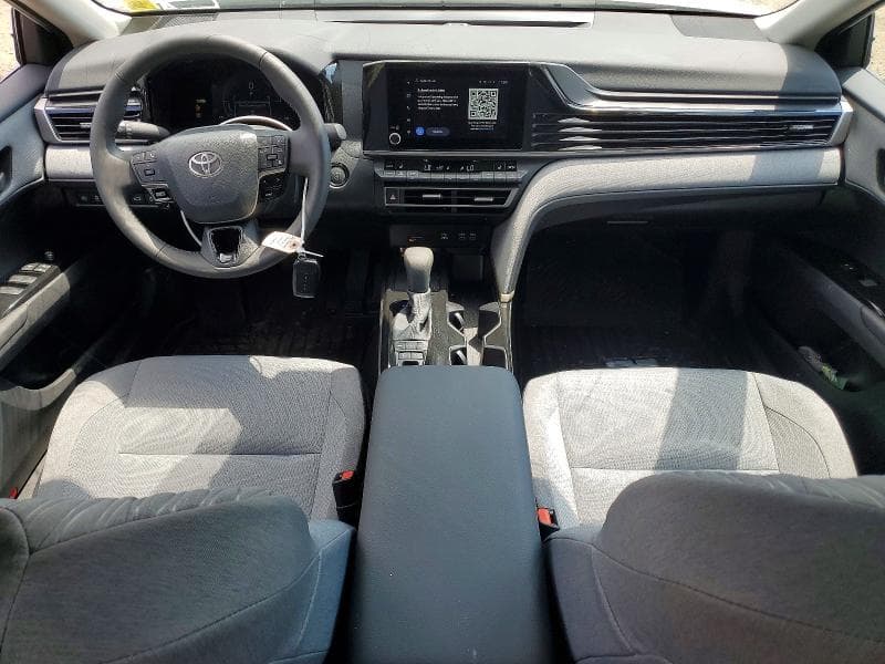 2026 TOYOTA CAMRY LE 8