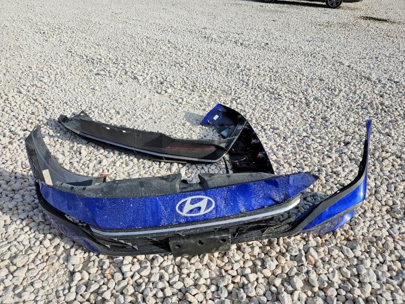 2025 HYUNDAI ELANTRA SE 12