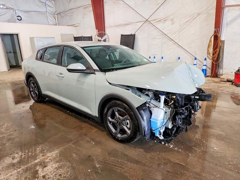 2026 KIA K4 LXS 4
