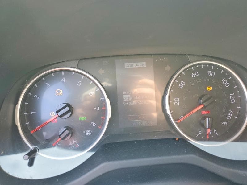 2019 TOYOTA RAV4 XLE PREMIUM 9