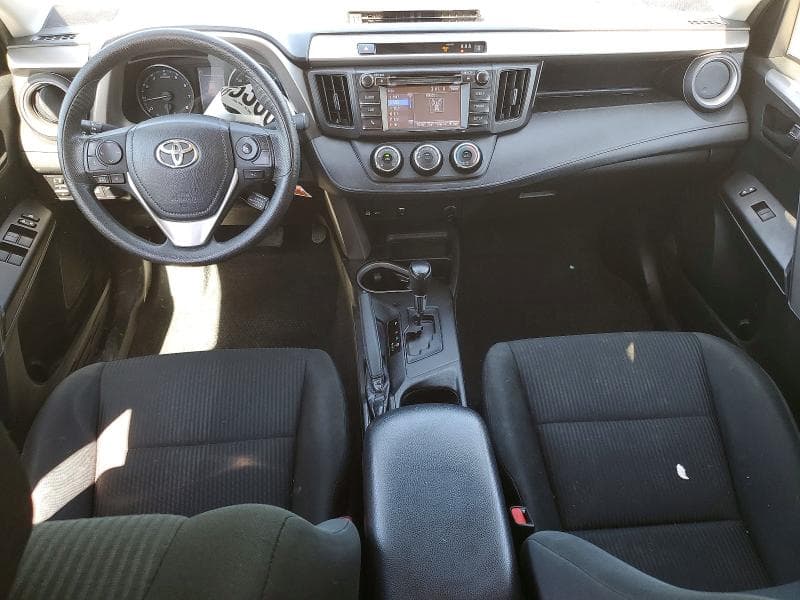 2018 TOYOTA RAV4 LE 8