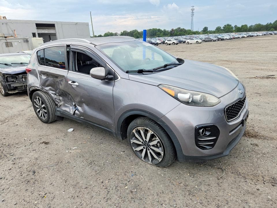 2017 KIA SPORTAGE EX 4