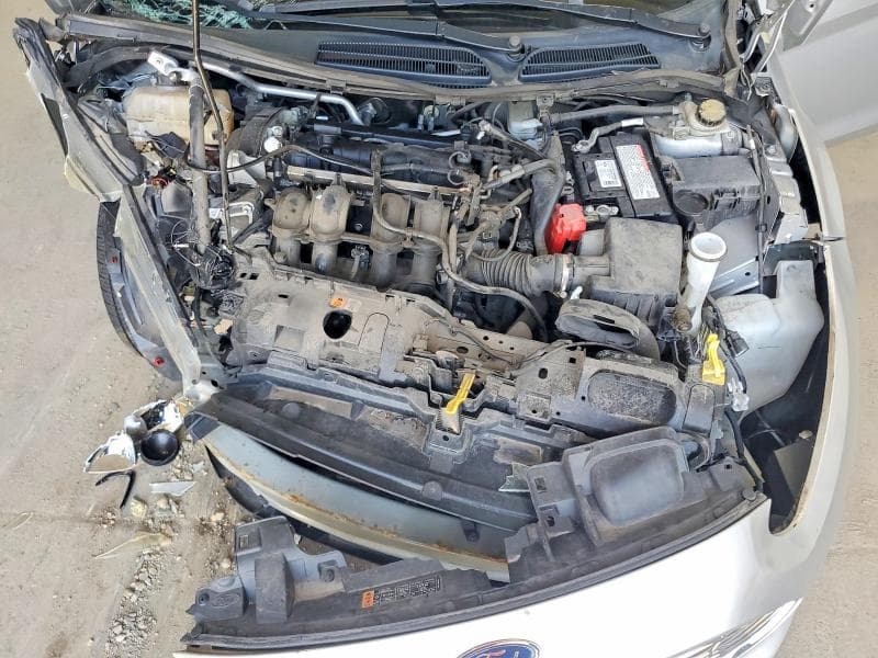 2017 FORD FIESTA SE 11