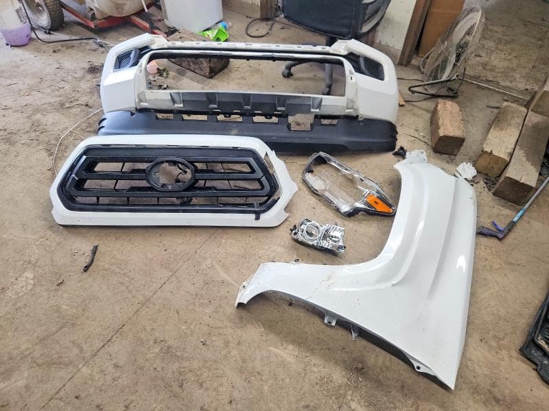 2021 TOYOTA TACOMA SR 12
