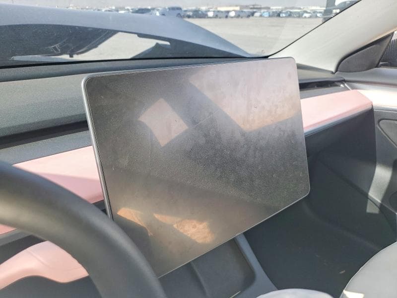 2022 TESLA MODEL 3 9
