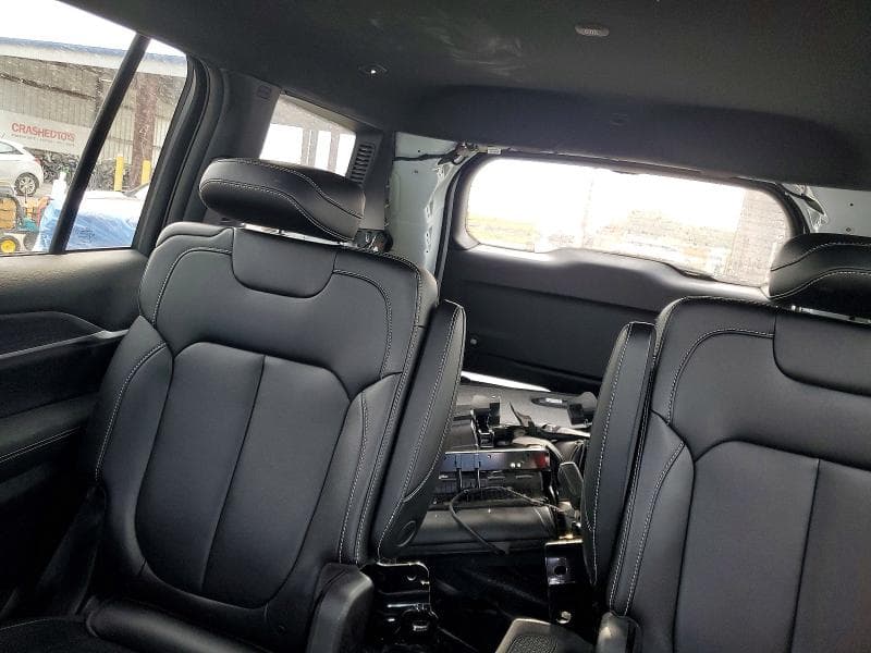 2025 JEEP GRAND CHEROKEE L LIMITED 10