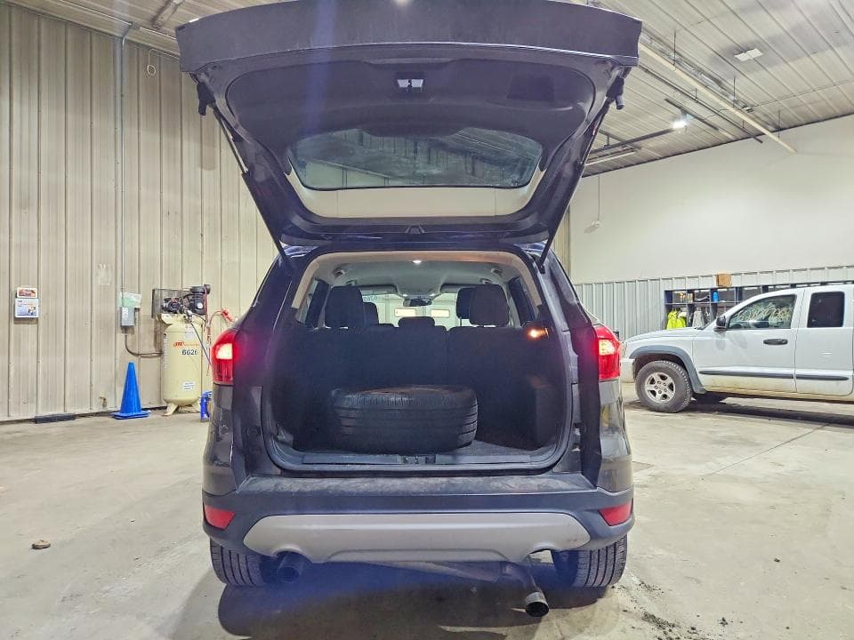 2019 FORD ESCAPE SE 6