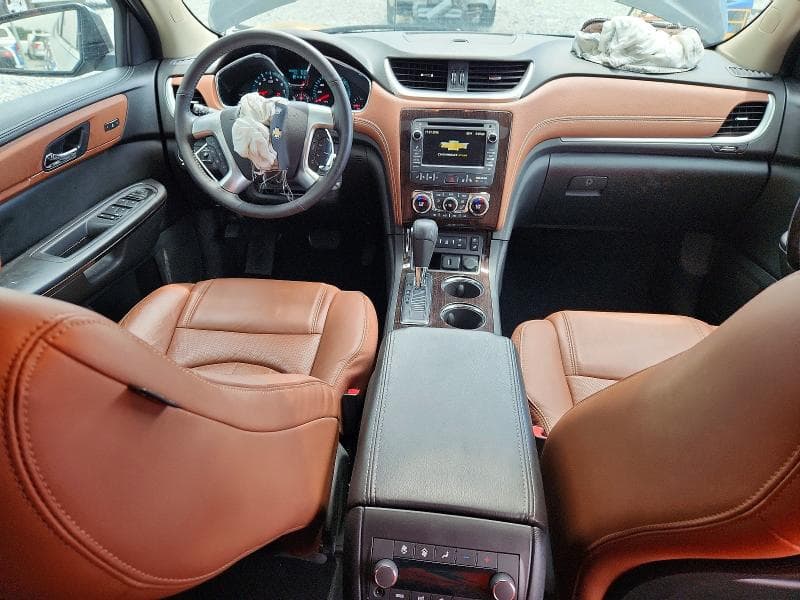 2017 CHEVROLET TRAVERSE PREMIER 8