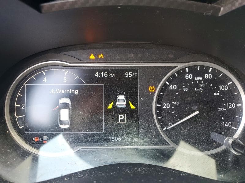2021 NISSAN VERSA SV 9