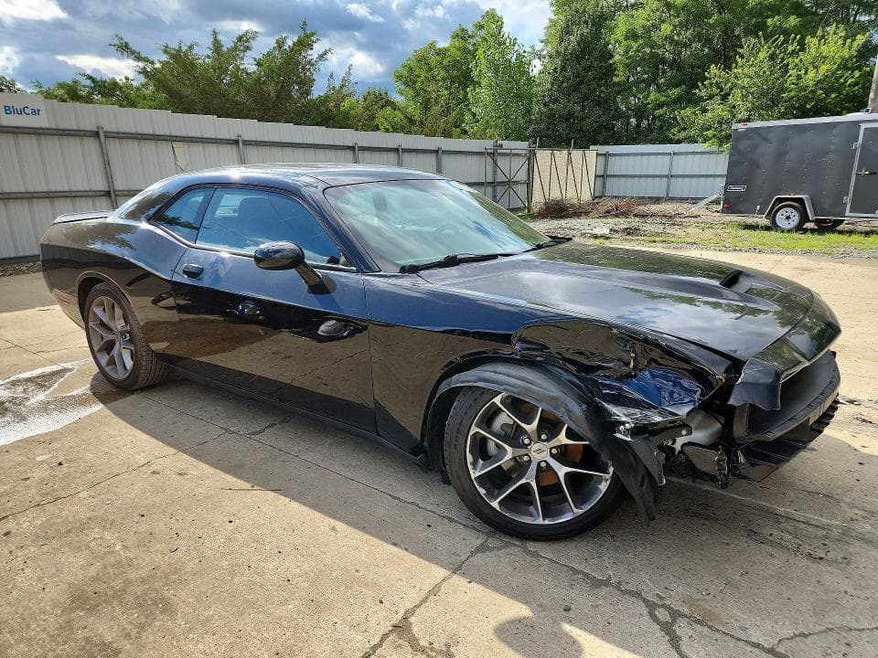 2022 DODGE CHALLENGER GT 4