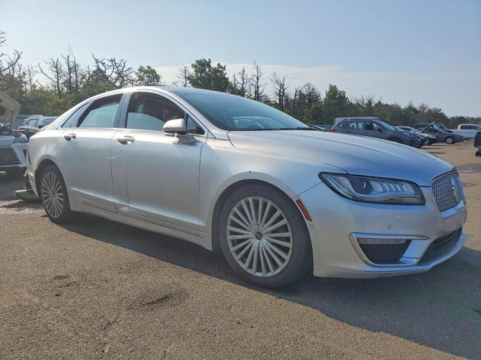 2017 LINCOLN MKZ RESERVE 4