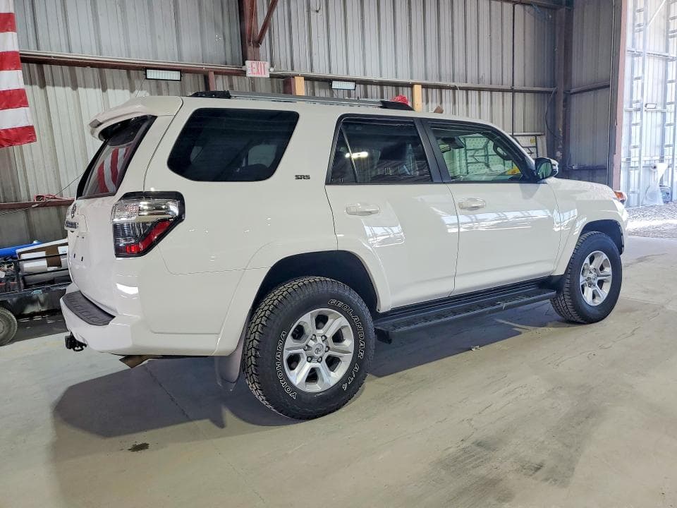 2024 TOYOTA 4RUNNER SR5 PREMIUM 3