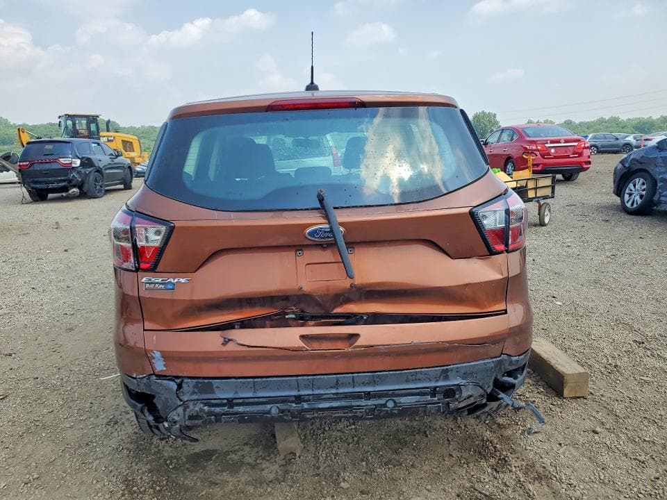 2017 FORD ESCAPE S 6