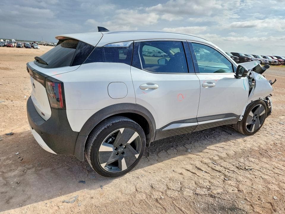 2026 NISSAN KICKS SR 3