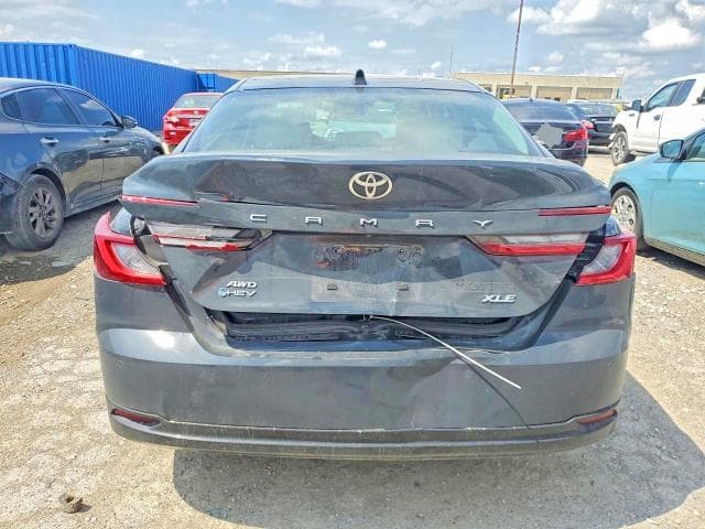 2026 TOYOTA CAMRY XLE 6