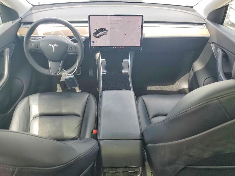 2021 TESLA MODEL Y 8