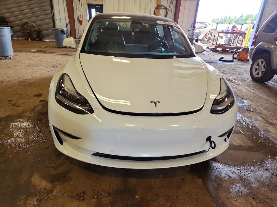 2020 TESLA MODEL 3 5