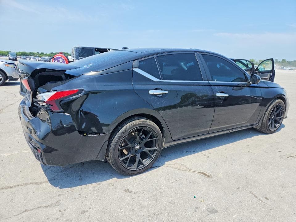 2019 NISSAN ALTIMA S 3