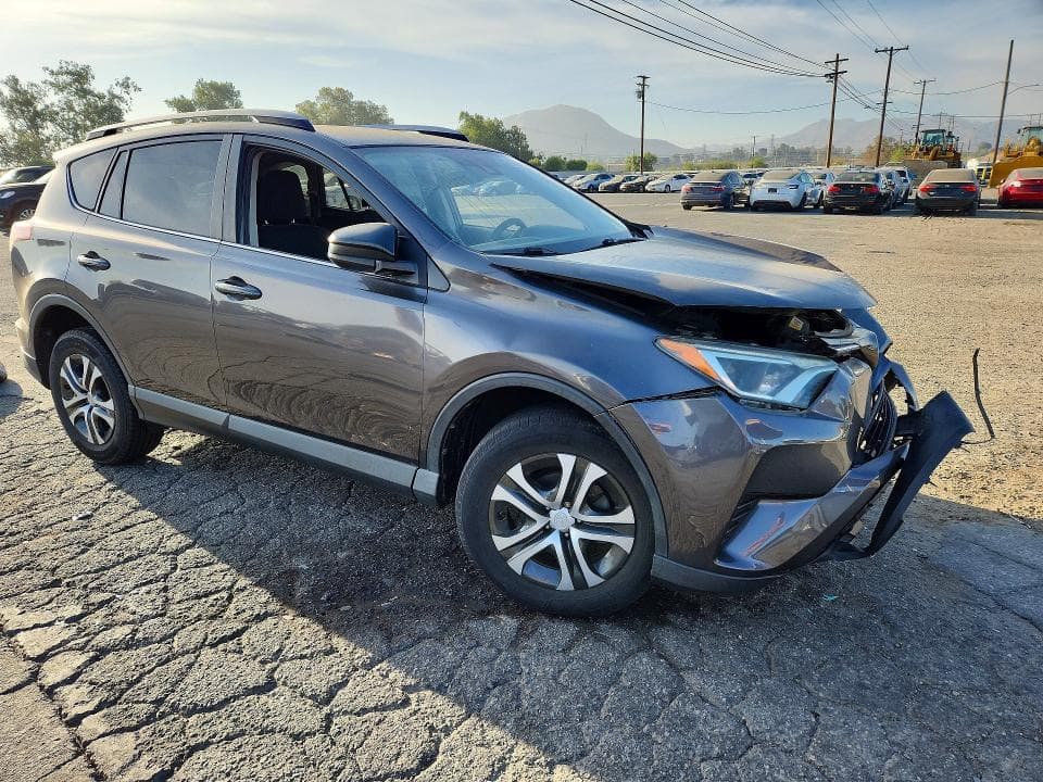 2017 TOYOTA RAV4 LE 4