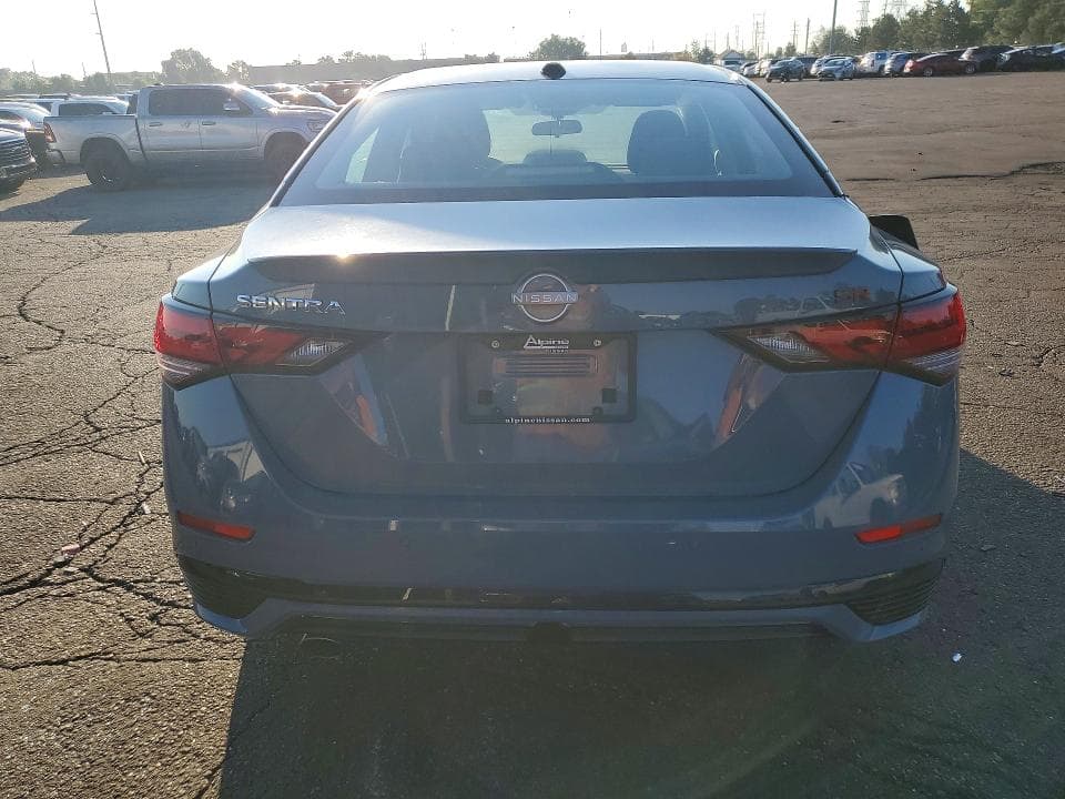 2024 NISSAN SENTRA SR 6
