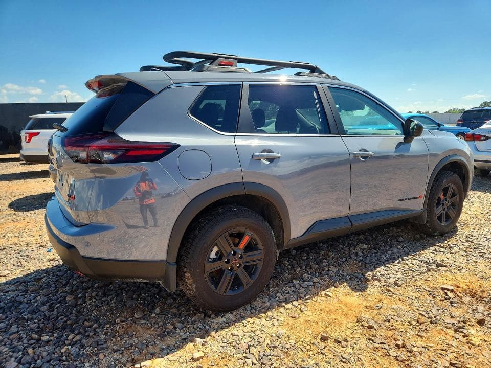 2026 NISSAN ROGUE ROCK CREEK 3