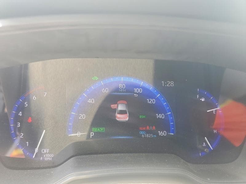 2021 TOYOTA COROLLA LE 9