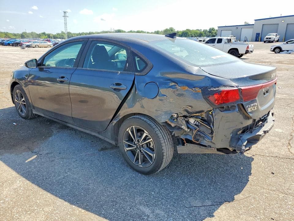 2024 KIA FORTE LXS 2