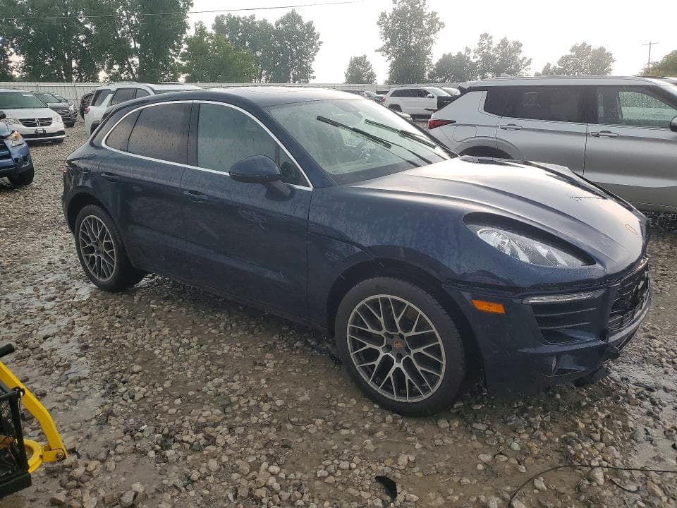 2017 PORSCHE MACAN S 4