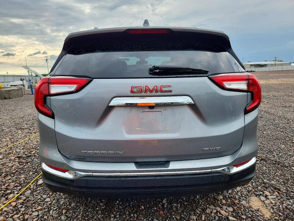 2023 GMC TERRAIN SLT 6