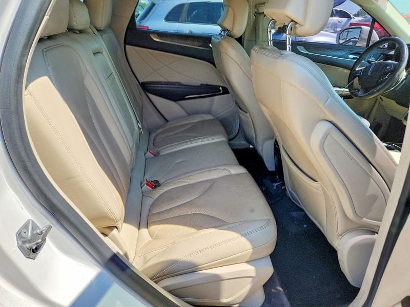 2017 LINCOLN MKC RESERVE 10