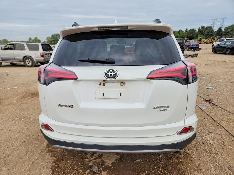 2018 TOYOTA RAV4 LIMITED 6