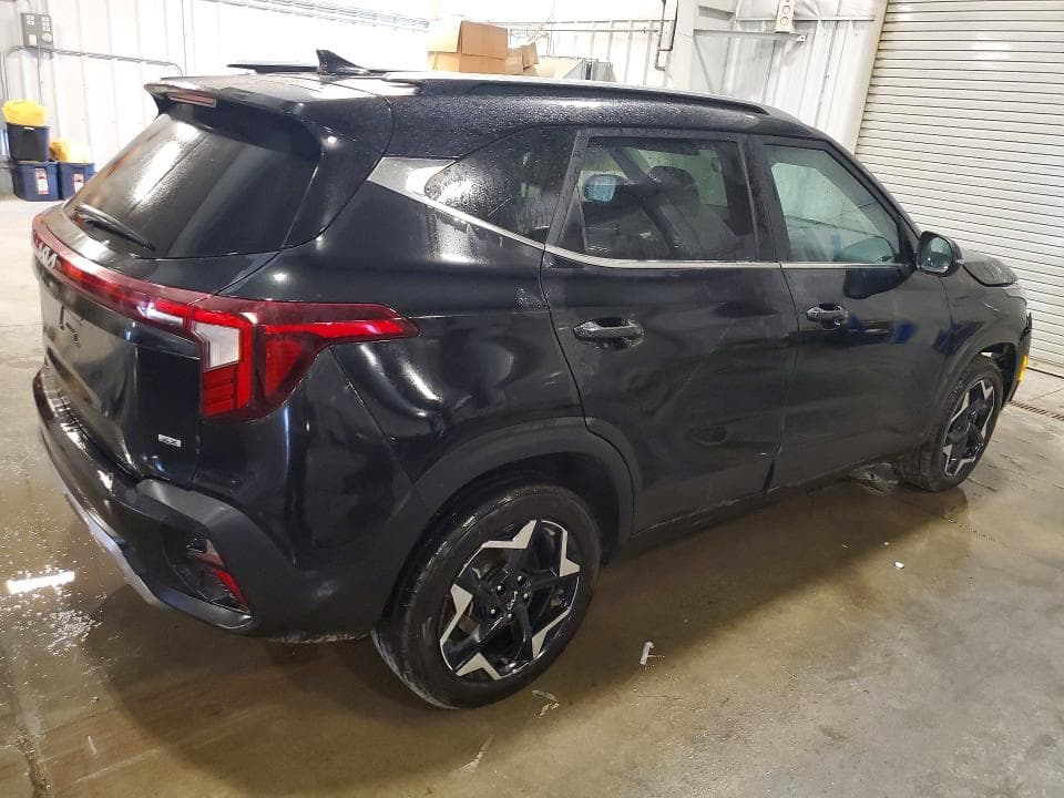 2024 KIA SELTOS EX 3