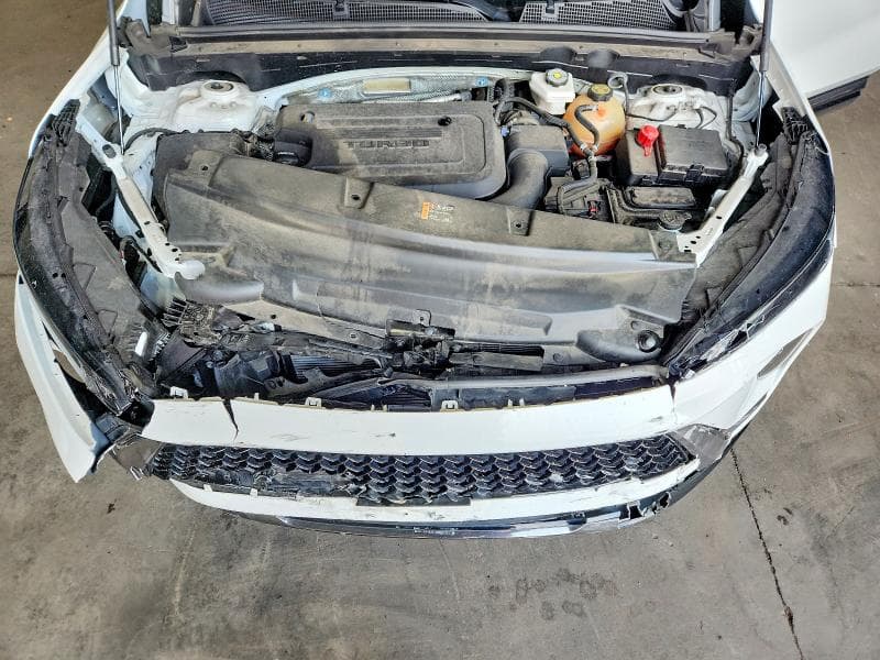 2024 BUICK ENVISION ESSENCE 11