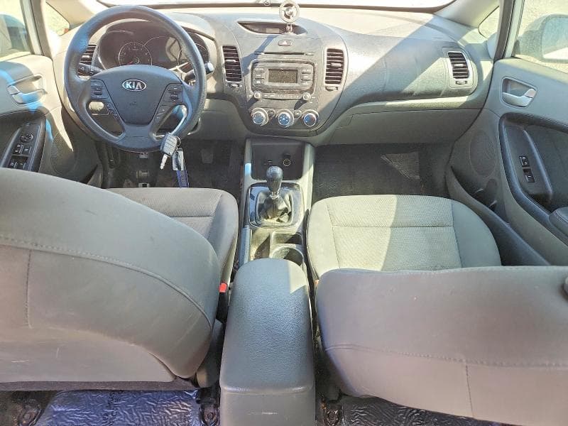 2017 KIA FORTE LX 8