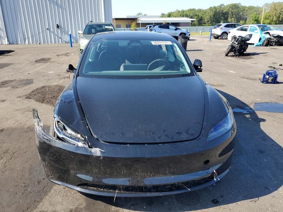2026 TESLA MODEL 3 5