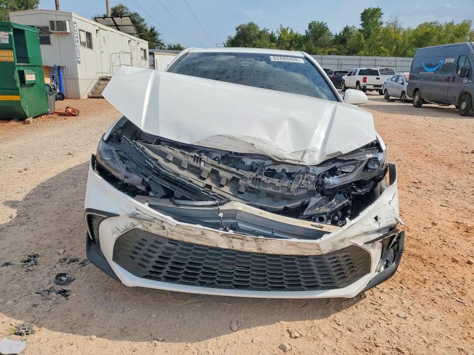 2025 TOYOTA CAMRY SE 5
