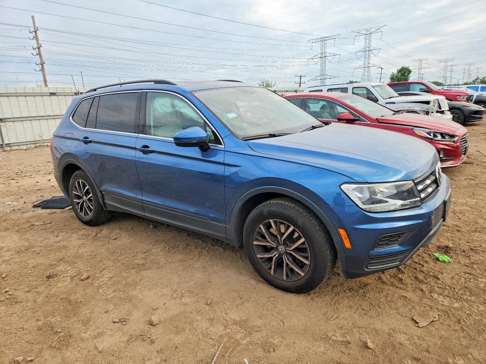 2019 VOLKSWAGEN TIGUAN SE 4