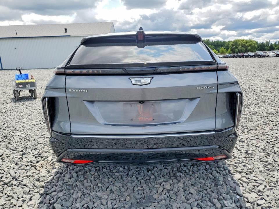 2023 CADILLAC LYRIQ LUXURY 6