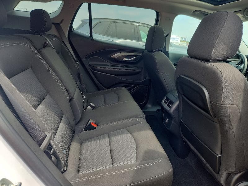2023 GMC TERRAIN SLE 11