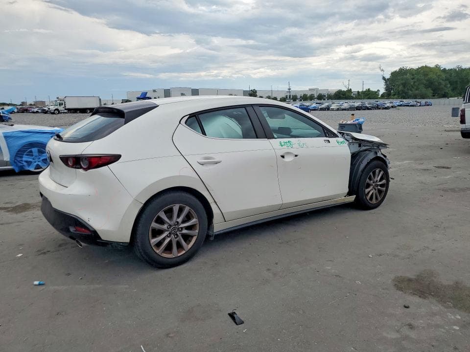 2021 MAZDA 3 3