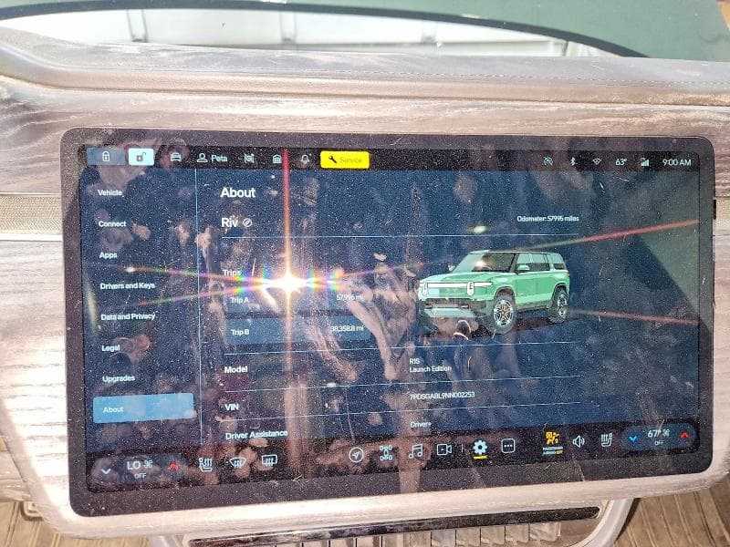 2022 RIVIAN R1S LAUNCH EDITION 9