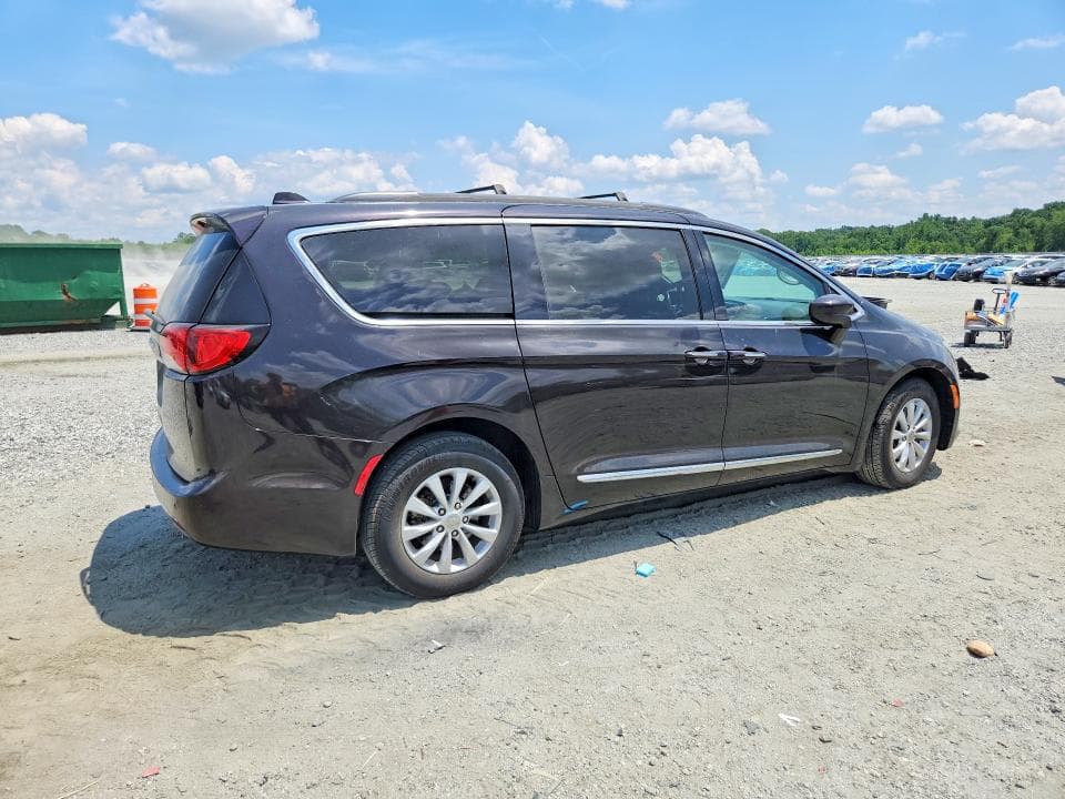 2017 CHRYSLER PACIFICA TOURING L 3