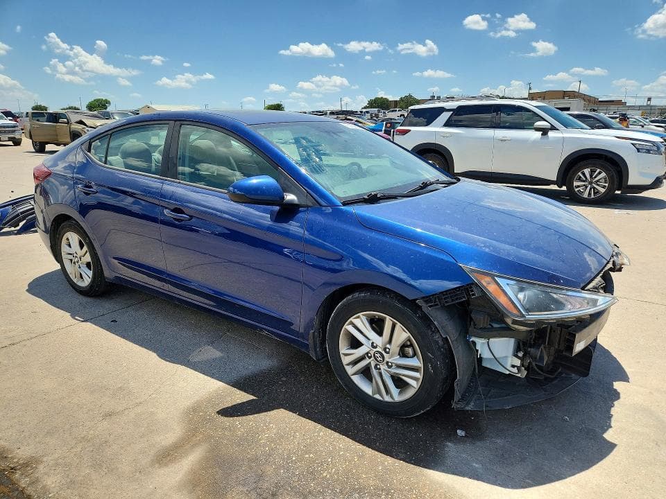 2019 HYUNDAI ELANTRA VALUE EDITION 4