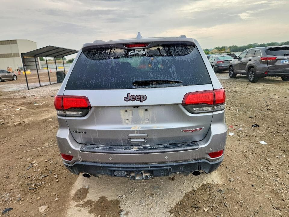 2017 JEEP GRAND CHEROKEE TRAILHAWK 6