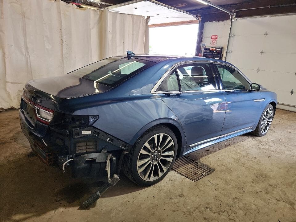 2018 LINCOLN CONTINENTAL SELECT 3