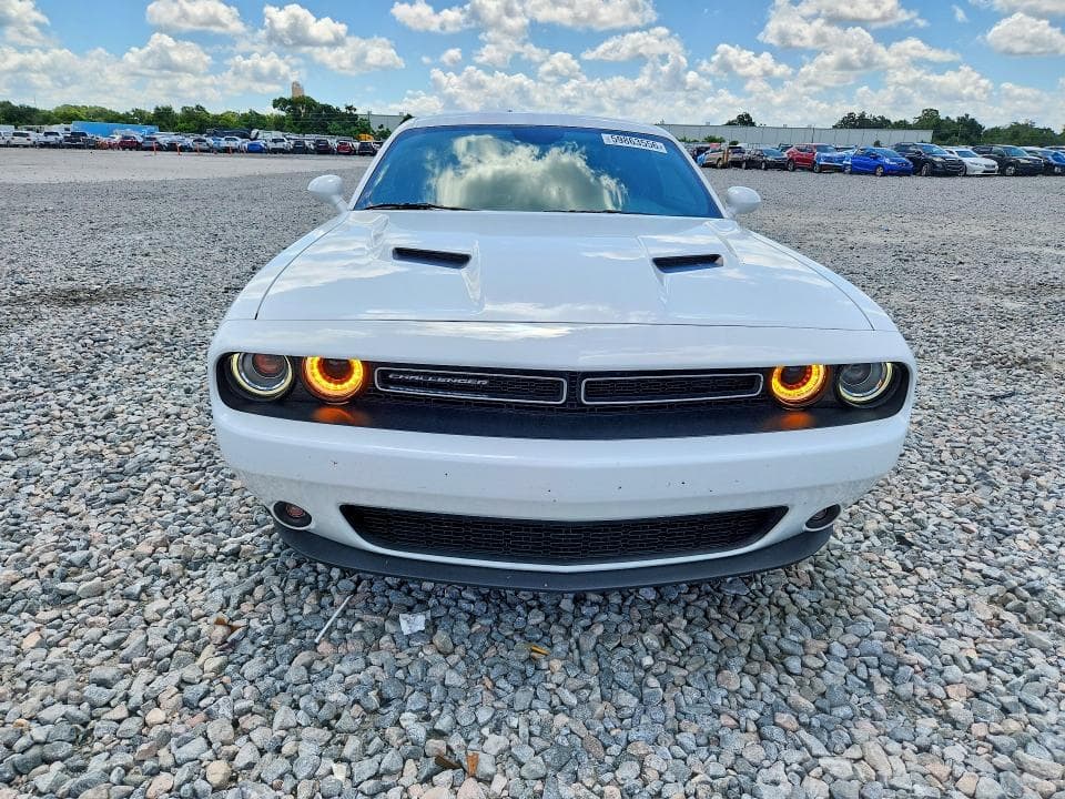 2023 DODGE CHALLENGER SXT 5