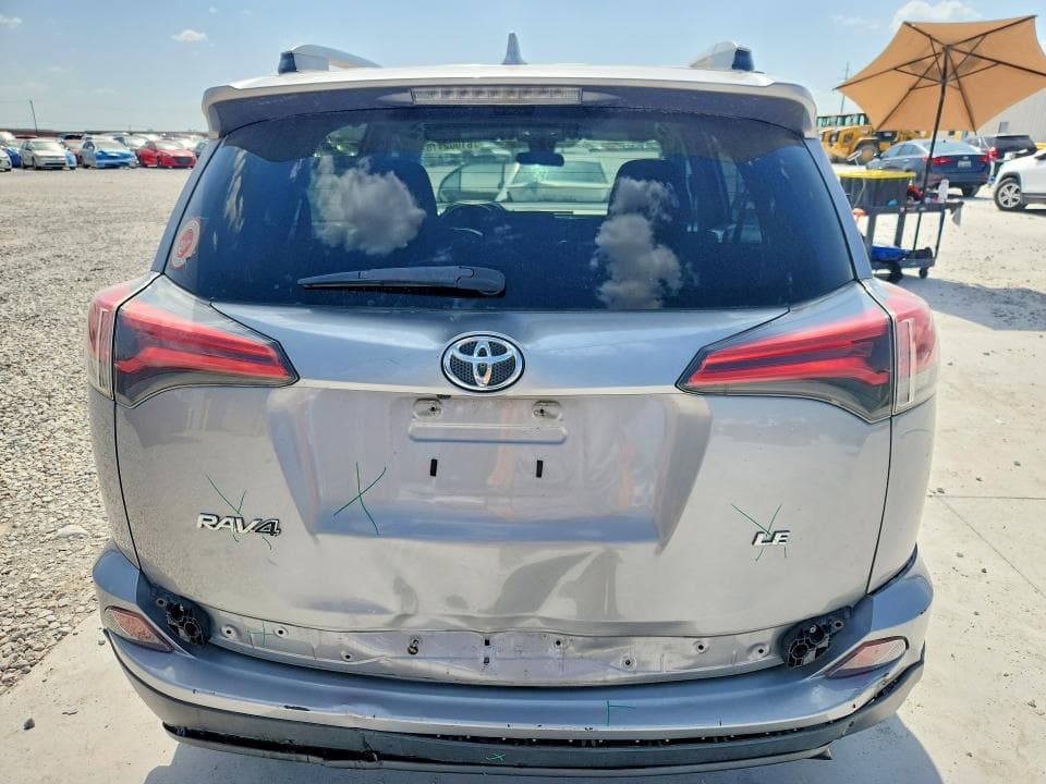 2017 TOYOTA RAV4 LE 6