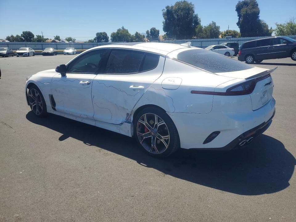 2021 KIA STINGER GT2 2